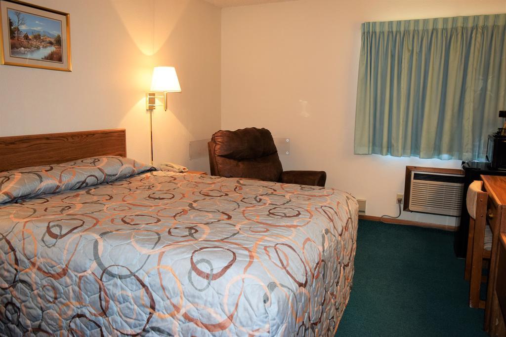 Country Inn Libby エクステリア 写真