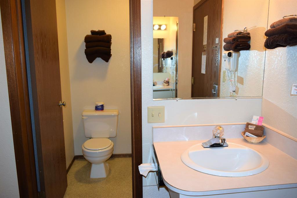 Country Inn Libby エクステリア 写真